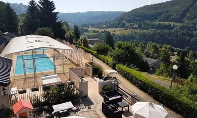 Neuveglise-sur-Truyere Chalet De Ski | 35 m² Chalet ∙ 3 chambres ∙ 6 personnes