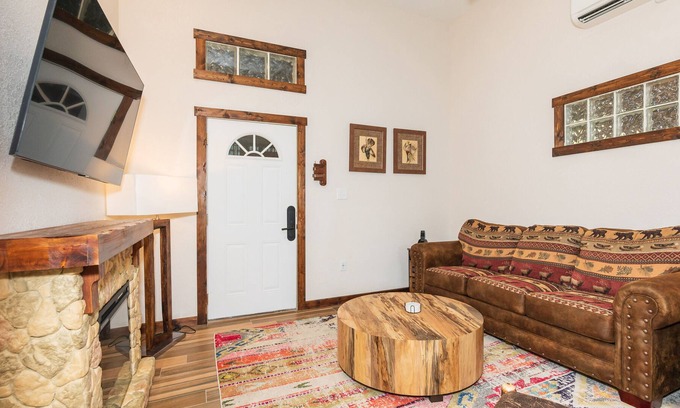 Bronson Maison | Grange 6B un lit / une salle de bain dans un deux lits