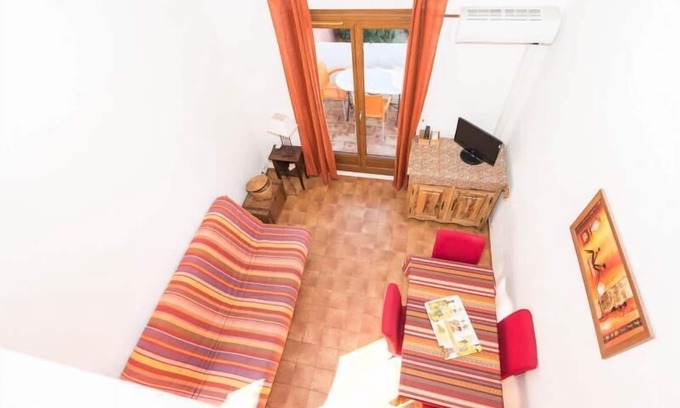 Saint-Cyr-sur-Mer Appartement | Appartement 36 m2 dans petite résidence calme et plage de sable fin à 200m