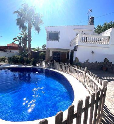 L'Eliana Villa | 360 m² Villa ∙ 4 chambres ∙ 10 personnes