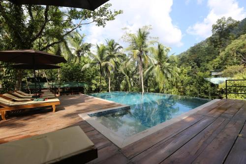 Kotapola Cabine | 360 Rainforest