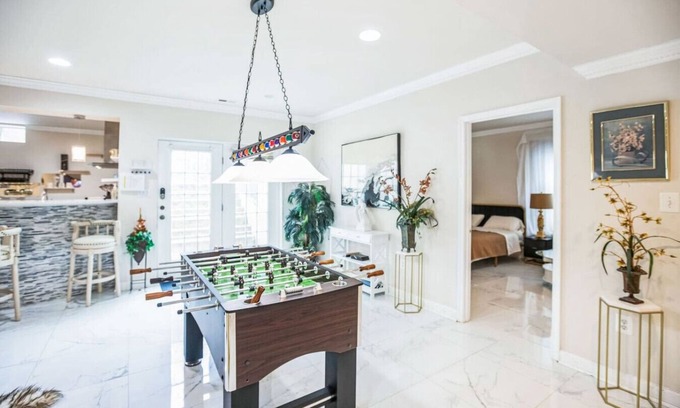 Fairland Maison | 372) Luxurious 3BR Home!