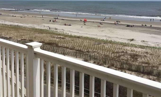 Sea Isle City Copropriété | 3901 Pleasure Avenue Unit 208