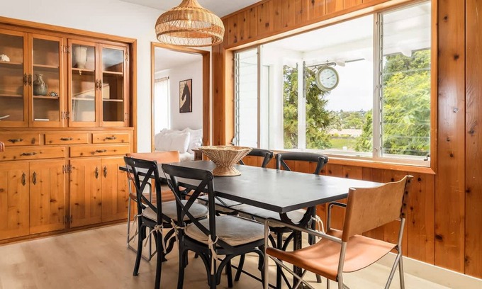 Olde Carlsbad Maison | 3bed Single Level Home