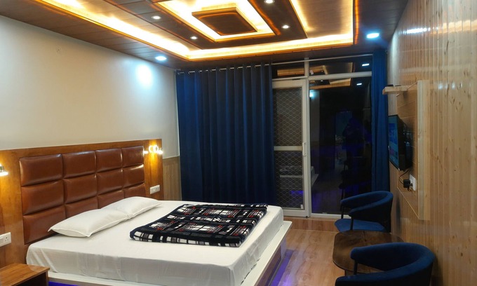Taradevi Lit Et Petit-Déjeuner | Aagaman Woods - 3BHK