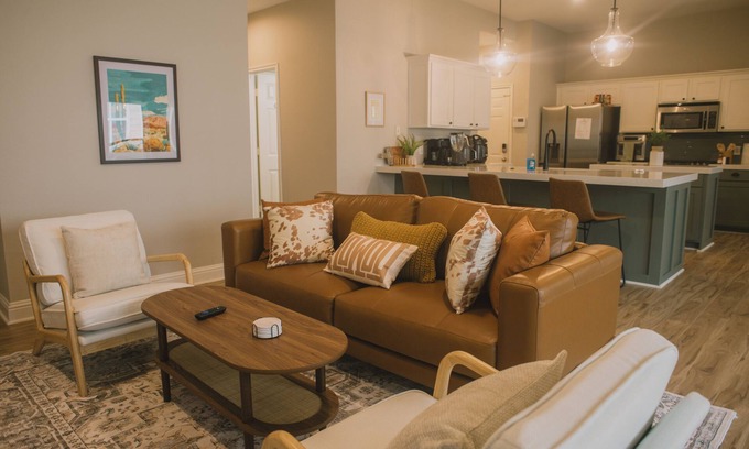 McKinney Maison | 3BR/2BA/Fully Fenced | Pets OK l Quiet Street