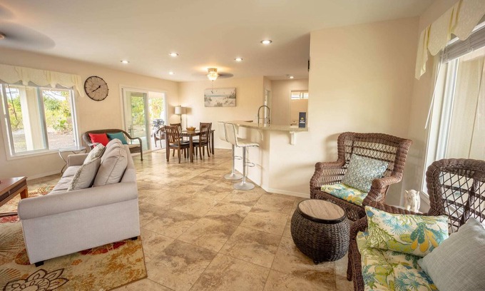 Keaau Maison | 3BR/ 2BA Home + Own Private Tropical Orchard!
