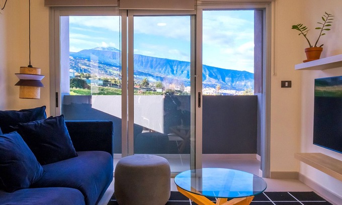 La Orotava Appartement | 3BR Home - Teide Views Balcony - Wifi