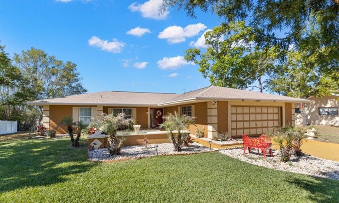 Spring Hill Maison | 3BR Roman Oasis: Caesar's Place + Heated Pool