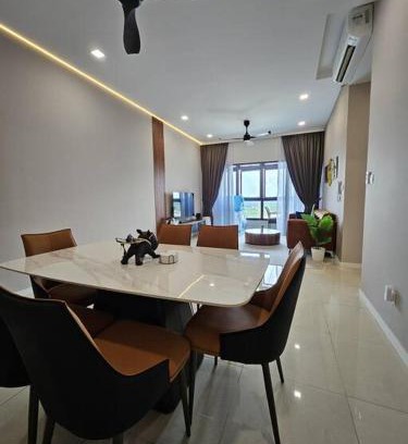 Taman Bukit Mewah Appartement | 3BR The Luxurie at Paradigm Mall Residences