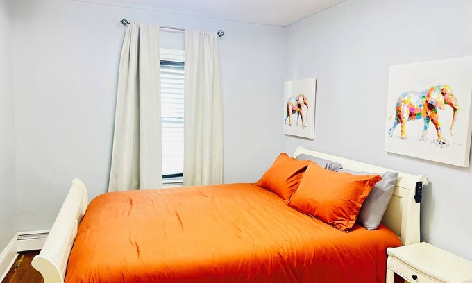 Pawtucket Appartement | 3BRplushGem,ClosetoAll,Brown,RIC,casino,Downtown,MBTAstation,MASS and many more