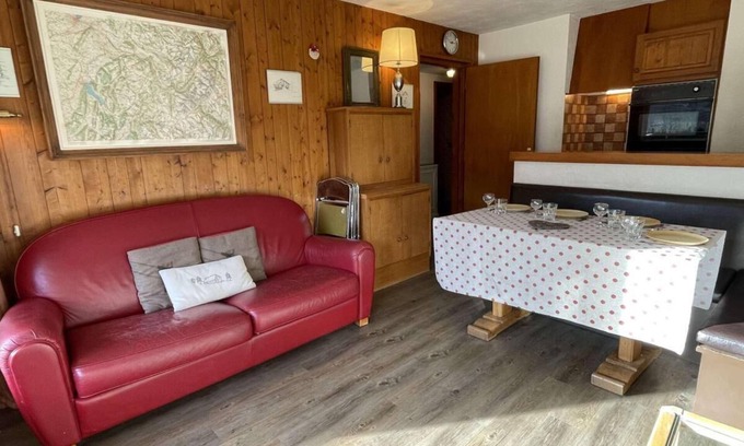 Praz-sur-Arly Appartement | 3.o piso, parking, tv, local para esquís, 35m², Praz sur Arly