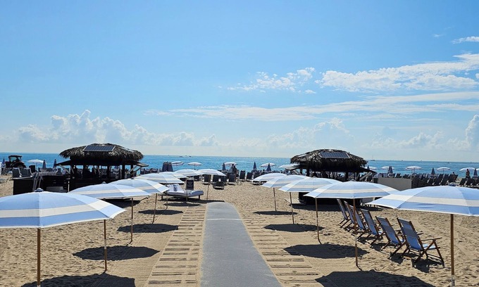 Central Beach Station Balnéaire | MEILLEUR emplacement! MEILLEURS hébergements! MEILLEURS équipements de Private Beach Resort! 4363 Sf!