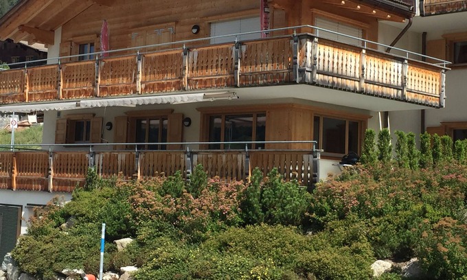 Saas im Prattigau Appartement | Appartement de 3 1/2 ou 4 1/2 pièces à Klosters-Saas avec un équipement haut de gamme
