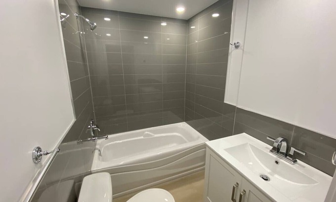 Bellerive Appartement | 4.5 équipé - près services +bus