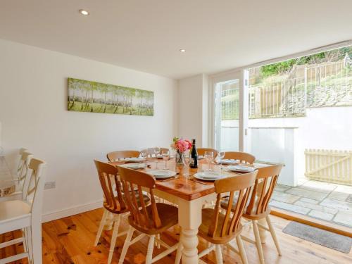 West Lulworth Maison | 4 bed in Lulworth CHRIC