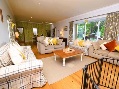 Moffat Maison | 4 bed property in Moffat 82374