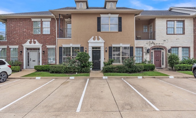 College Station Copropriété | 4-Bedroom, 4-Bath Condo in Charming College Station- 2.7 Miles From Campus