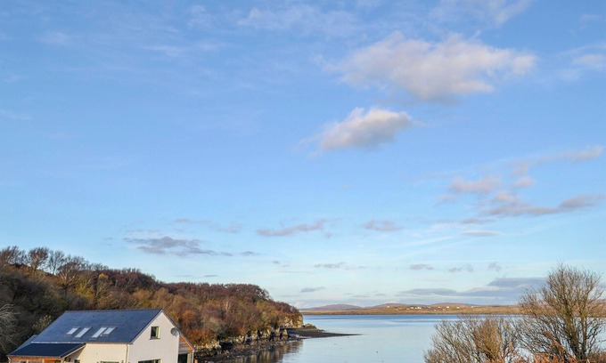 Beinn Orasaigh Cottage | Logement de 4 chambres à Carbost, près de Portree