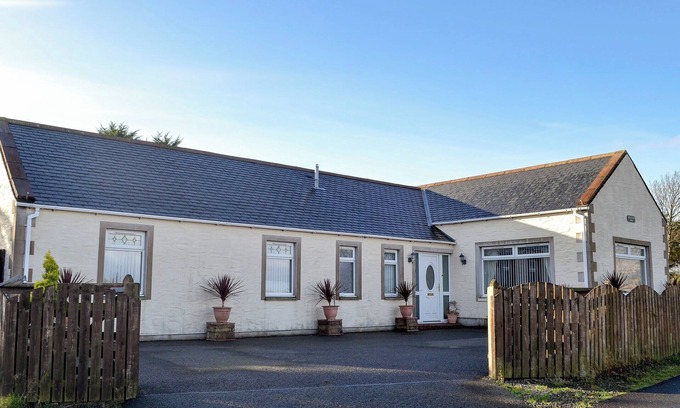 Southerness Cottage | A fabulous family property in a stunning coastal location.