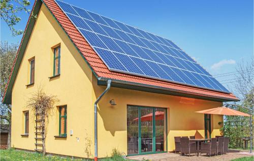 Hildebrandshagen Maison | 4 Bedroom Awesome Home In Woldegk