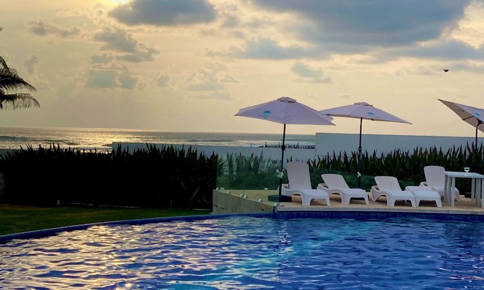 Puente del Mar Appartement | 4 Bedroom Condo and Beach Club in Acapulco Diamante