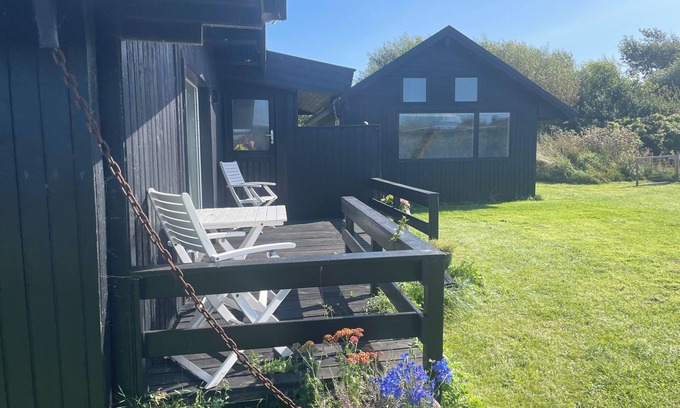 Sjllands Odde Cottage | 4-bedroom cabin in delightful Sjællands Odde 100m to the beach