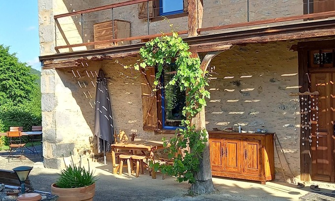 Soueich Cottage | Vrbo Property