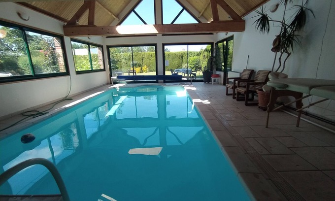 Saint-Augustin Maison | MAISON DE CAMPAGNE 4 CHAMBRES PISCINE INTERIEURE et SAUNA 8 PERSONNES PRIVATIF