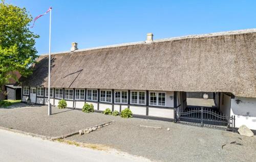 Samsø Maison | 4 Bedroom Cozy Home In Samsø