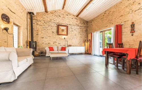 Bouguenais Maison | 4 Bedroom Gorgeous Home In Bouguenais