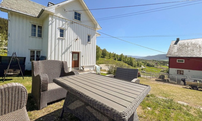 Vang Maison | Superbe maison de 4 chambres à Ryfoss