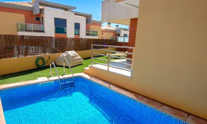 Mosqueira Villa | 4 chambres, villa de vacances avec piscine, golf à proximité à Albufeira