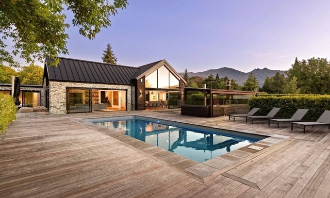Lake Hayes Maison | 4 bedroom home with private swimming pool & spa pool