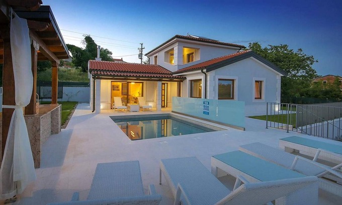 Nova Vas Maison | Villa Gloria Vita