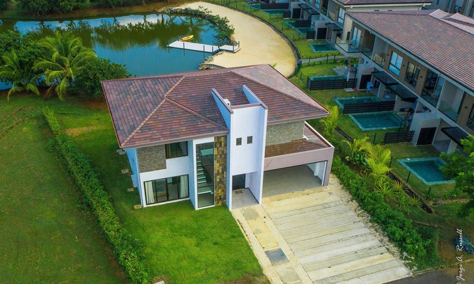 Jaco Maison | 4-bedroom luxury house in peaceful Mistico Quebrada Amarilla with WiFi, AC
