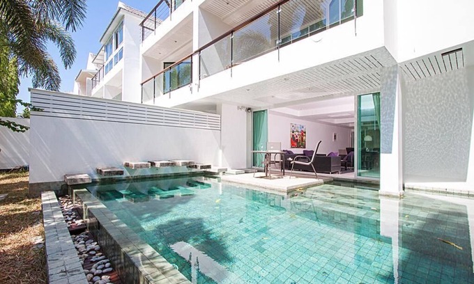 Kathu Villa | Villa de 4 chambres avec piscine privée, à 10 minutes de la plage de Patong, des commerces et de la vie nocturne