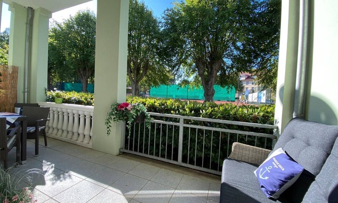 Ostseebad Kuhlungsborn Appartement | 4 Belle Etage in Bädervilla - Ruhig, Sonnig am Lindenpark! Strand < 300m