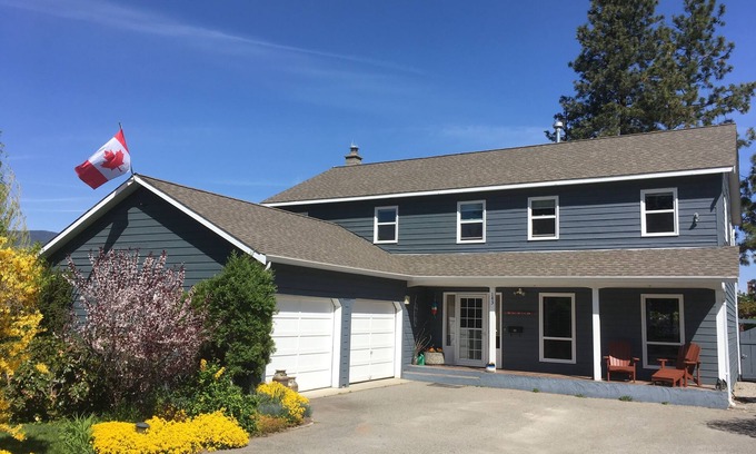Okanagan-Similkameen Maison | 4 BR Lakefront Penticton Home Parfait pour les vacances à la plage, le ski et le vin