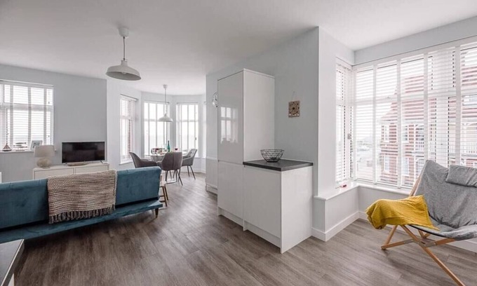 Felixstowe Appartement | 4 Buregate House, Felixstowe - Sea view apartment