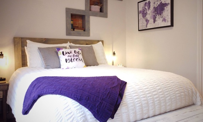 Snowflake Hôtel | #4 Charming Room in Historic House, Violet Villa