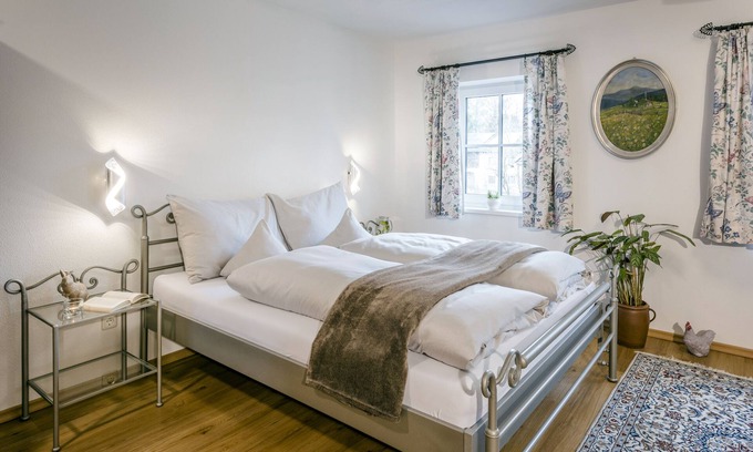 Obing Appartement | 4 Ferienwohnung Lindenblick