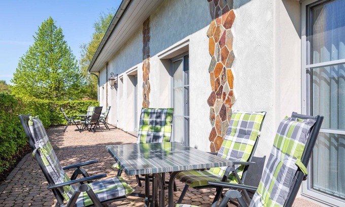 Pepelow Appartement | (4) Günter, 2-room apartment, terrace, ground floor - Ostseeferienhaus Drachenflieger Pepelow OFC 02