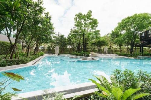 Kabin Buri Appartement | 4-Ideo New Rama 9 游泳池公寓 二房二卫WiFi