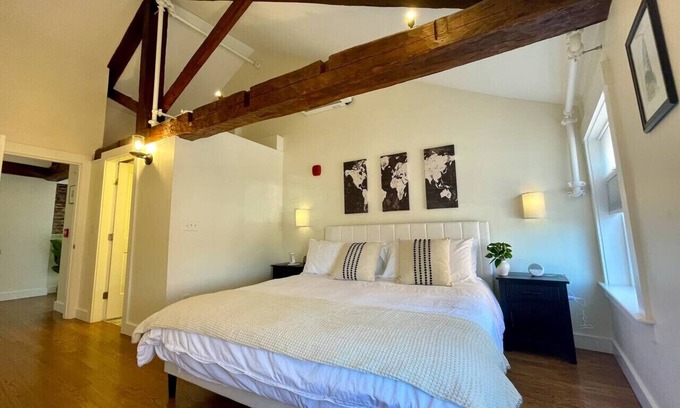 Portsmouth Appartement | 4 King Suites, Downtown, Outlets, Beach, Historic
