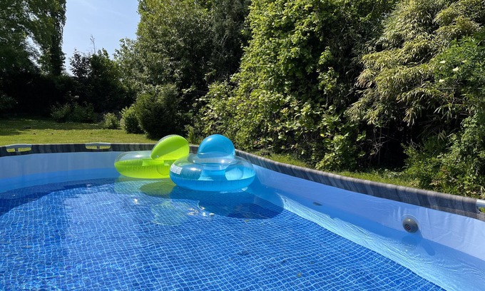 Saint-Denis-d'Aclon Maison | 4 km from the sea, swimming pool, spa, bicycles, garden, river
