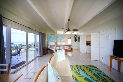 Diamond Head - Kapahulu - St. Louis Appartement | 4 Mi to Beaches Honolulu Hideaway with Views!