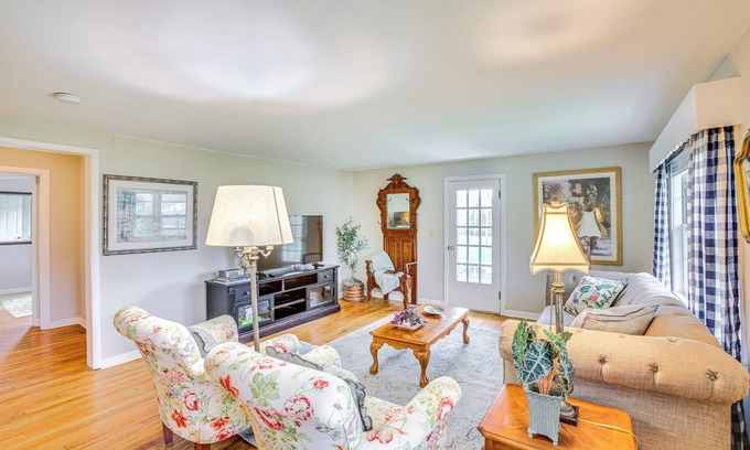 Millersville Maison | 4 Mi to Dtwn: Goodlettsville Getaway w/ Yard
