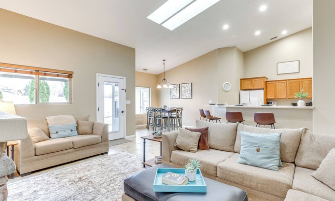 Grand Junction Maison | 4 Mi to Dtwn Grand Junction: Hot Tub Haven!