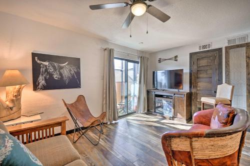 Fort Worth Appartement | 4 Mi to Dtwn Rustic Fort Worth Apt
